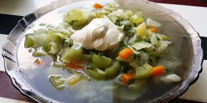 Суп из сельдерея с овощами