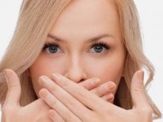 Герпес на губах: причины и быстрое лечение в домашних условиях