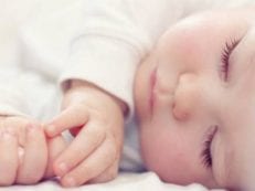 Водянка яичек у новорожденных мальчиков — как выглядит гидроцеле и народные средства лечения